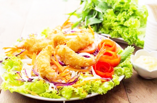 Chế biến tôm tẩm bột