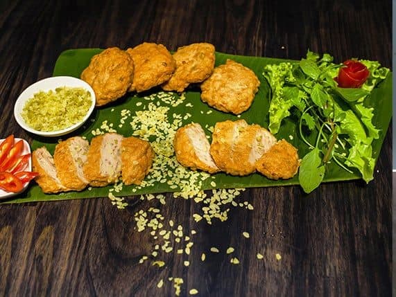 chả cốm chiên