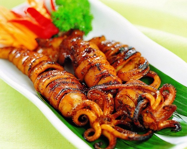 mực ghim trứng