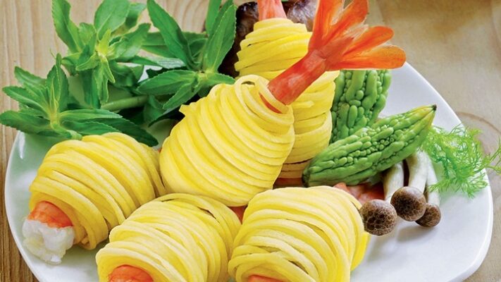tôm cuộn khoai tây